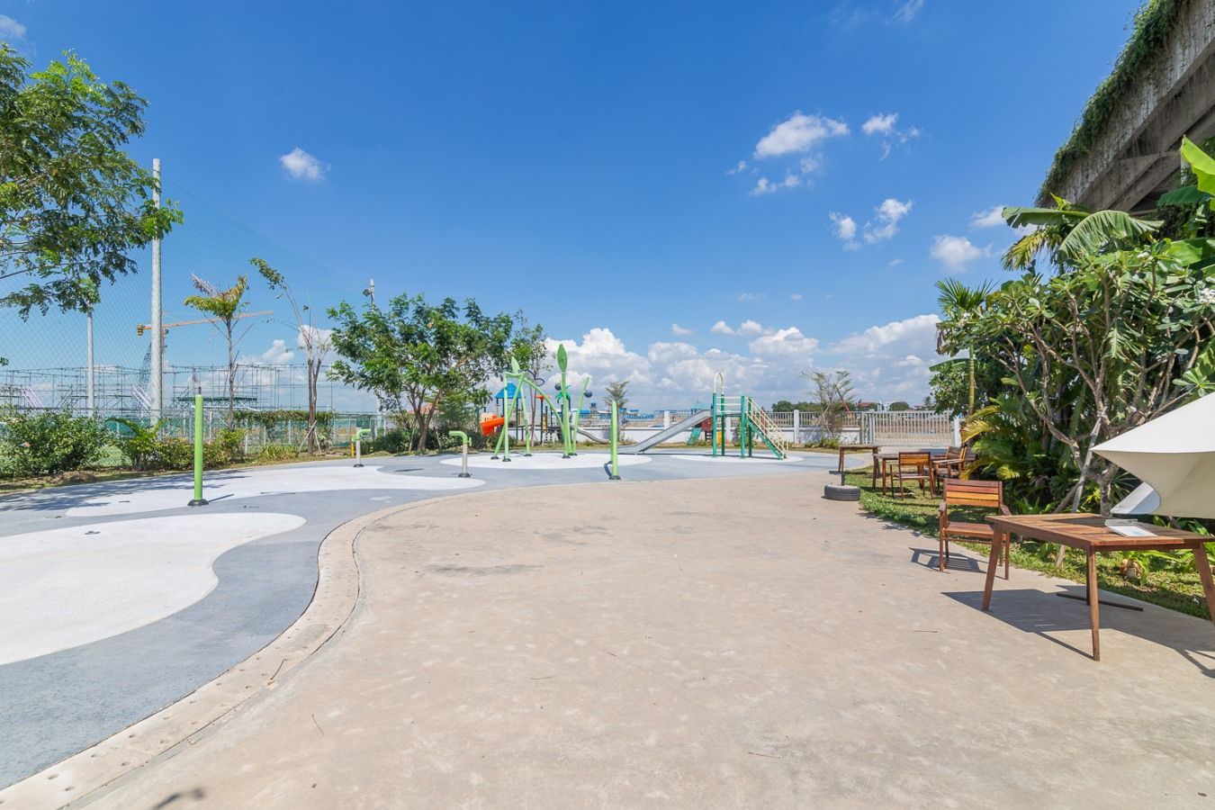 Coconut Park, Tonle Bassac