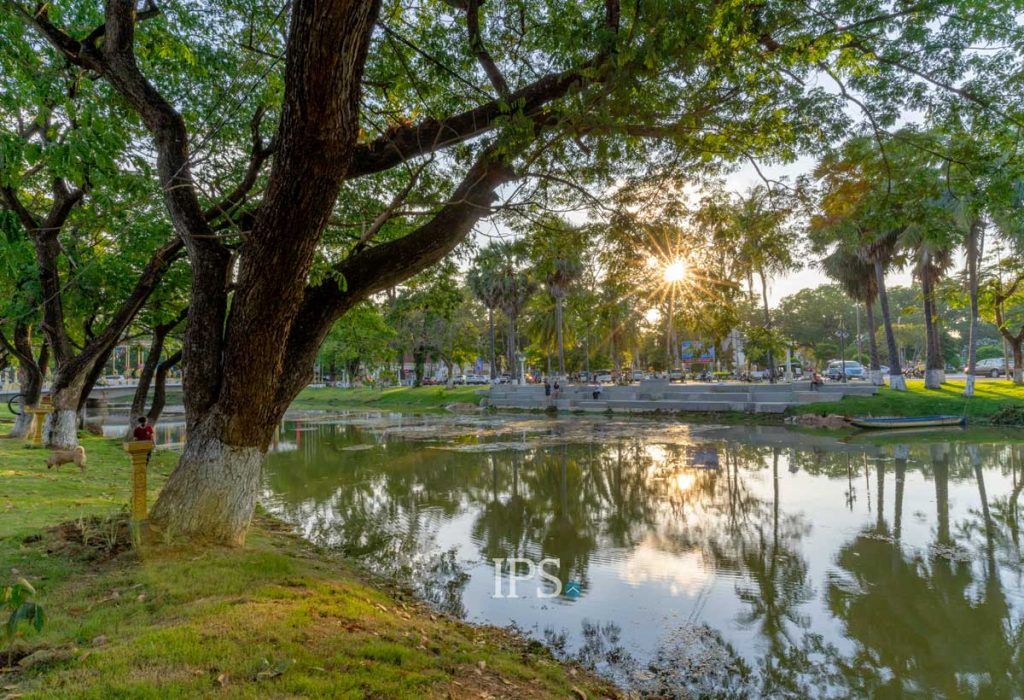Wat Bo Riverside