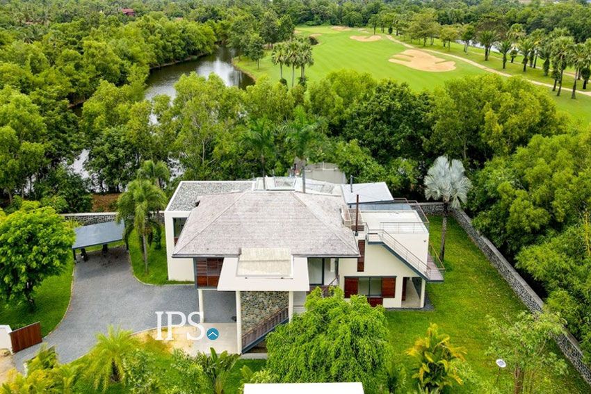 Luxury Villa near Golf Course in Siem Reap | Property Code 15245